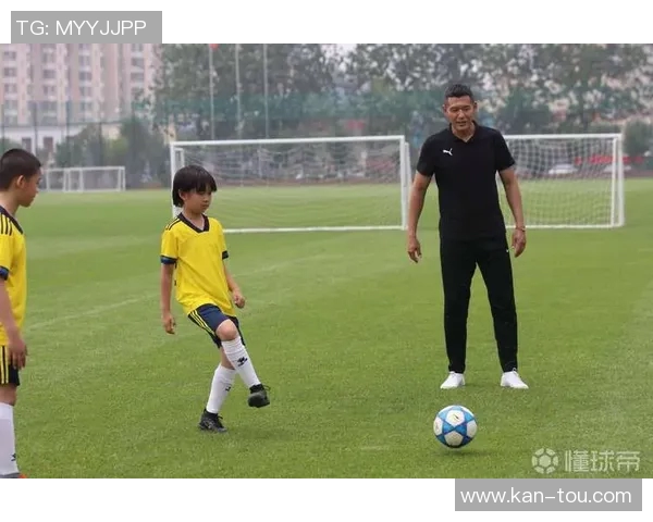 小学生心目中的足球明星评选活动揭晓谁将成为他们的偶像与榜样